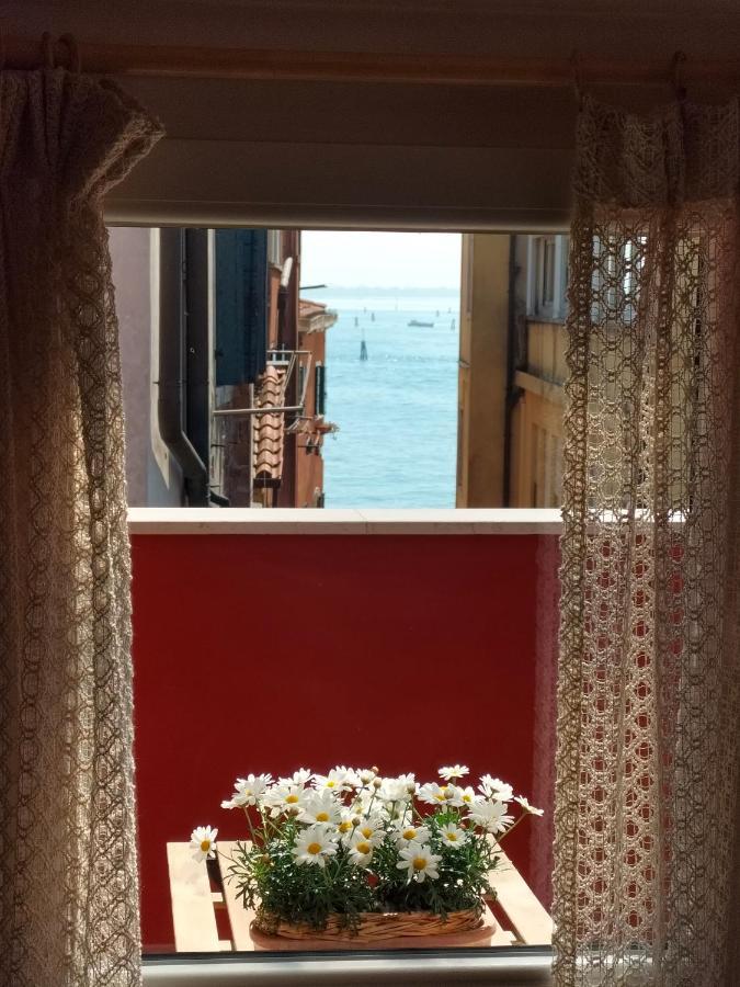 Acqua - Attico Con Terrazza Apartment Venice Luaran gambar